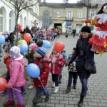 21.03.2016 Kielce. Happening " Obudź w sobie wiosnę". / Jarosław Kubalski / Radio Kielce
