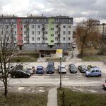 22.03.2016 Kielce. Ulica Szkolna. Parkujące samochody. / Jarosław Kubalski / Radio Kielce