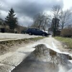 22.03.2016 Kielce. Ulica Szkolna. Parkujące samochody. / Jarosław Kubalski / Radio Kielce