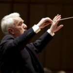 23.03.2016 Kielce. Koncert "Muzyka na Wielkanoc” w Filharmonii Świętokrzyskiej. Dyryguje profesor Janusz Król. / Jarosław Kubalski / Radio Kielce