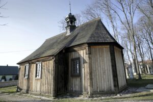 24.03.2016 Busko Zdrój. Kościół pw. św. Leonarda z 1699 roku. / Jarosław Kubalski / Radio Kielce