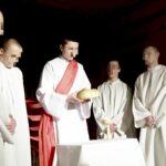 25.03.2016 Kielce. Osadzeni z Aresztu Śledczego w Kielcach wystawili  Misterium Męki Pańskiej. / Jarosław Kubalski / Radio Kielce