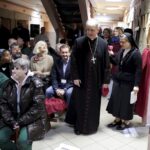 25.03.2016 Kielce. Osadzeni z Aresztu Śledczego w Kielcach wystawili  Misterium Męki Pańskiej. Obecny był biskup Jan Piotrowski / Jarosław Kubalski / Radio Kielce