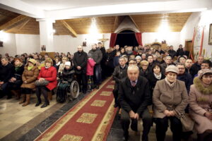 26.03.2016 Koprzywnica. Bziuki. Procesja po mszy rezurekcyjnej. / Jarosław Kubalski / Radio Kielce