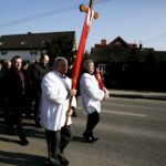 28.03.2016 Suków. Procesja Emaus. / Jarosław Kubalski / Radio Kielce