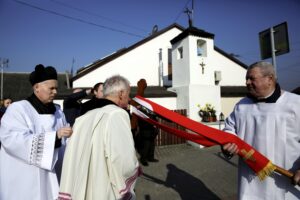 28.03.2016 Suków. Procesja Emaus. / Jarosław Kubalski / Radio Kielce