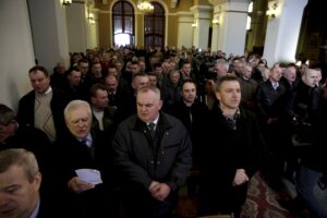 28.03.2016 Suków. Procesja Emaus. / Jarosław Kubalski / Radio Kielce