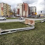 29.03.2016 Kielce. Porzucona stara sygnalizacja na skrzyżowaniu ulic Grunwaldzka i Jagiellońska. / Jarosław Kubalski / Radio Kielce