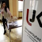 31.03.2016 Kielce. Wybory rektora na UJK. / Jarosław Kubalski / Radio Kielce