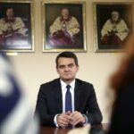 31.03.2016 Kielce. Rektor UJK Jacek Semaniak podczas konferencji prasowej po wyborach na stanowisko rektora. / Jarosław Kubalski / Radio Kielce