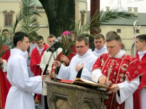 20.01.2016 Kielce. Niedziela Palmowa w Katedrze. / Robert Felczak / Radio Kielce