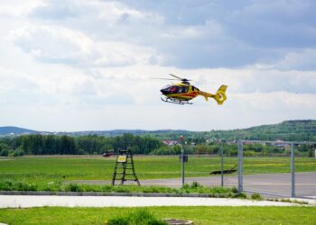 09.05.2015 Lotnisko w Masłowie. Dzień otwarty w bazie Lotniczego Pogotowia Ratunkowego. / Kamil Król / Radio Kielce