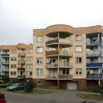 25.8.2015 Kielce. Bloki ŚTBS przy ul. Chęcińskiej / Wojciech Habdas / Radio Kielce