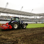 3.3.2015 Kielce. Na Kolporter Arenie trwa wymiana murawy / Wojciech Habdas / Radio Kielce