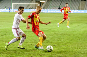 08.03.2016. Mecz 25. kolejki Ekstraklasy: Korona Kielce - Wisła Kraków. Bartłomiej Pawłowski / Wojciech Habdas / Radio Kielce