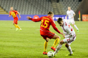 08.03.2016. Mecz 25. kolejki Ekstraklasy: Korona Kielce - Wisła Kraków. Łukasz Sierpina / Wojciech Habdas / Radio Kielce