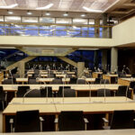 11.3.2016 Kielce. Wystawa prac Katarzyny Hendzlik Hommage a L2, w Bibliotece UJK. / Wojciech Habdas / Radio Kielce