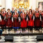 12.3.2016 Św. Krzyż. W Bazylice Mniejszej na Św. Krzyżu odbywa się III Regionalny Przegląd Pieśni Pasyjnej i Pokutnej. n/z Chełmowianki / Wojciech Habdas / Radio Kielce