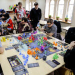 13.3.2016 Kielce. "Gry bez prądu" w Muzeum Zabawek i Zabawy / Wojciech Habdas / Radio Kielce