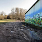 16.3.2016 Kielce. Rozjeżdżony trawnik przy Skateparku na Kadzielni. / Wojciech Habdas / Radio Kielce