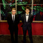 23.3.2016 Kielce. Premiera filmu "Za późno" w reżyserii Kamila Brandeburga (na zdjęciu po lewej) / Wojciech Habdas / Radio Kielce