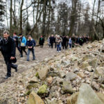 25.3.2016 Droga krzyżowa z Nowej Słupi na Święty Krzyż / Wojciech Habdas / Radio Kielce