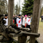 25.3.2016 Droga krzyżowa z Nowej Słupi na Święty Krzyż / Wojciech Habdas / Radio Kielce