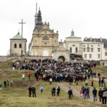 25.3.2016 Droga krzyżowa z Nowej Słupi na Święty Krzyż / Wojciech Habdas / Radio Kielce