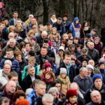 25.3.2016 Droga krzyżowa z Nowej Słupi na Święty Krzyż / Wojciech Habdas / Radio Kielce