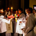 26.3.2016 Kielce. Wigilia Paschalna w Kościele Św. Trójcy. / Wojciech Habdas / Radio Kielce