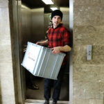 30.3.2016 Kielce. Podpisy pod referendum w sprawie odwołania Prezydenta Wojciecha Lubawskiego trafiły do Komisarza Wyborczego. / Wojciech Habdas / Radio Kielce