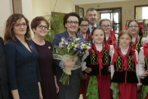 Minister Edukacji Narodowej z wizytą w Bielinach (25 kwietnia 2016 r.) / Jarosław Kubalski / Radio Kielce