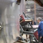 19.04.2016 r. Sejmowa komisja w zakładzie zbrojeniowym / Robert Felczak / Radio Kielce