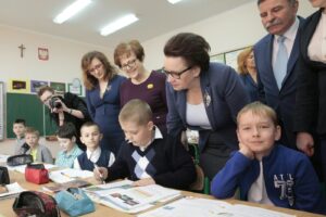 Minister Edukacji Narodowej z wizytą w Bielinach (25 kwietnia 2016 r.) / Jarosław Kubalski / Radio Kielce