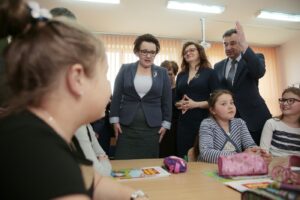 Minister Edukacji Narodowej z wizytą w Bielinach (25 kwietnia 2016 r.) / Jarosław Kubalski / Radio Kielce
