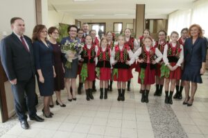 Minister Edukacji Narodowej z wizytą w Bielinach (25 kwietnia 2016 r.) / Jarosław Kubalski / Radio Kielce