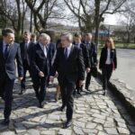 Wicepremier Piotr Gliński odwiedził Oblęgorek (5 kwietnia 2016 r.) / Jarosław Kubalski / Radio Kielce