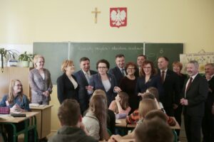 Minister Edukacji Narodowej z wizytą w Bielinach (25 kwietnia 2016 r.) / Jarosław Kubalski / Radio Kielce