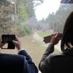 19.04.2016 r. Sejmowa komisja w zakładzie zbrojeniowym / Robert Felczak / Radio Kielce