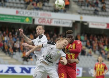 Korona Kielce kontra Górnik Łęczna (23 kwietnia 2016) / Jarosław Kubalski / Radio Kielce