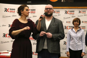 Finał konkursu na najpiękniejszą marzannę (7 kwietnia 2016 r.) / Piotr Michalski / Radio Kielce