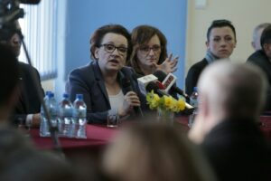 Minister Anna Zalewska odwiedziła Starachowice (25 kwietnia 2016 r.) / Jarosław Kubalski / Radio Kielce