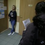 01.04.2016. Pierwszy dzień przyjmowania wniosków o wsparcie z rządowego programu "Rodzina 500 +" / Jarosław Kubalski / Radio Kielce