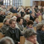 10.04.2016. Obchody 6. rocznicy katastrofy smoleńskiej w Starachowicach / Jarosław Kubalski / Radio Kielce