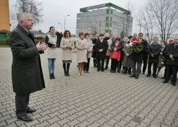 10.04.2016. Obchody 6. rocznicy katastrofy smoleńskiej w Starachowicach / Jarosław Kubalski / Radio Kielce