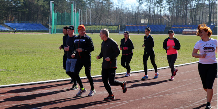 02.04.2016 Kielce Pakosz Biegam bo lubię / Kamil Król / Radio Kielce