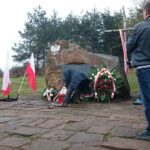 10.04.2016. 6. rocznica katastrofy smoleńskiej. Uroczystości przed obeliskiem przy ul. Grabinów w Kielcach / Karol Żak / Radio Kielce