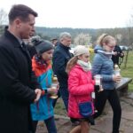 10.04.2016. 6. rocznica katastrofy smoleńskiej. Uroczystości przed obeliskiem przy ul. Grabinów w Kielcach / Karol Żak / Radio Kielce