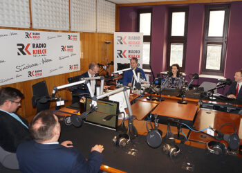 03.04.2016 Kielce. Studio Polityczne w Radiu Kielce / Marek Wtorek / Radio Kielce