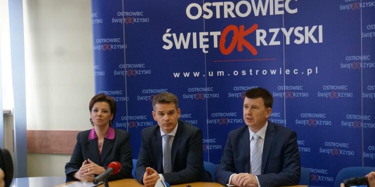 300 miejsc pracy w Ostrowcu. Groclin szuka szwaczek - Radio Kielce Teresa Czajkowska / Radio Kielce